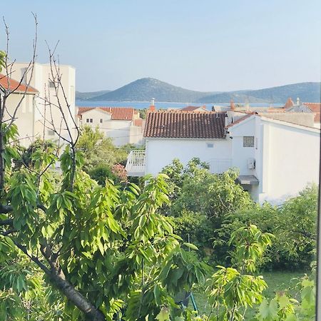 Apartment Udovicic Vodice Exterior foto