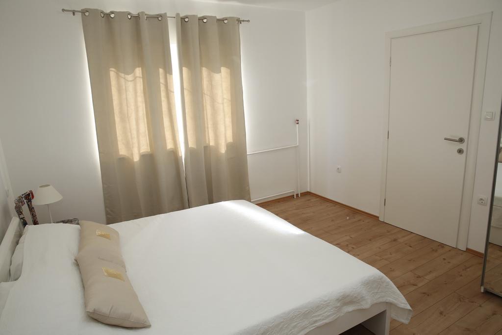 Apartment Udovicic Vodice Habitación foto