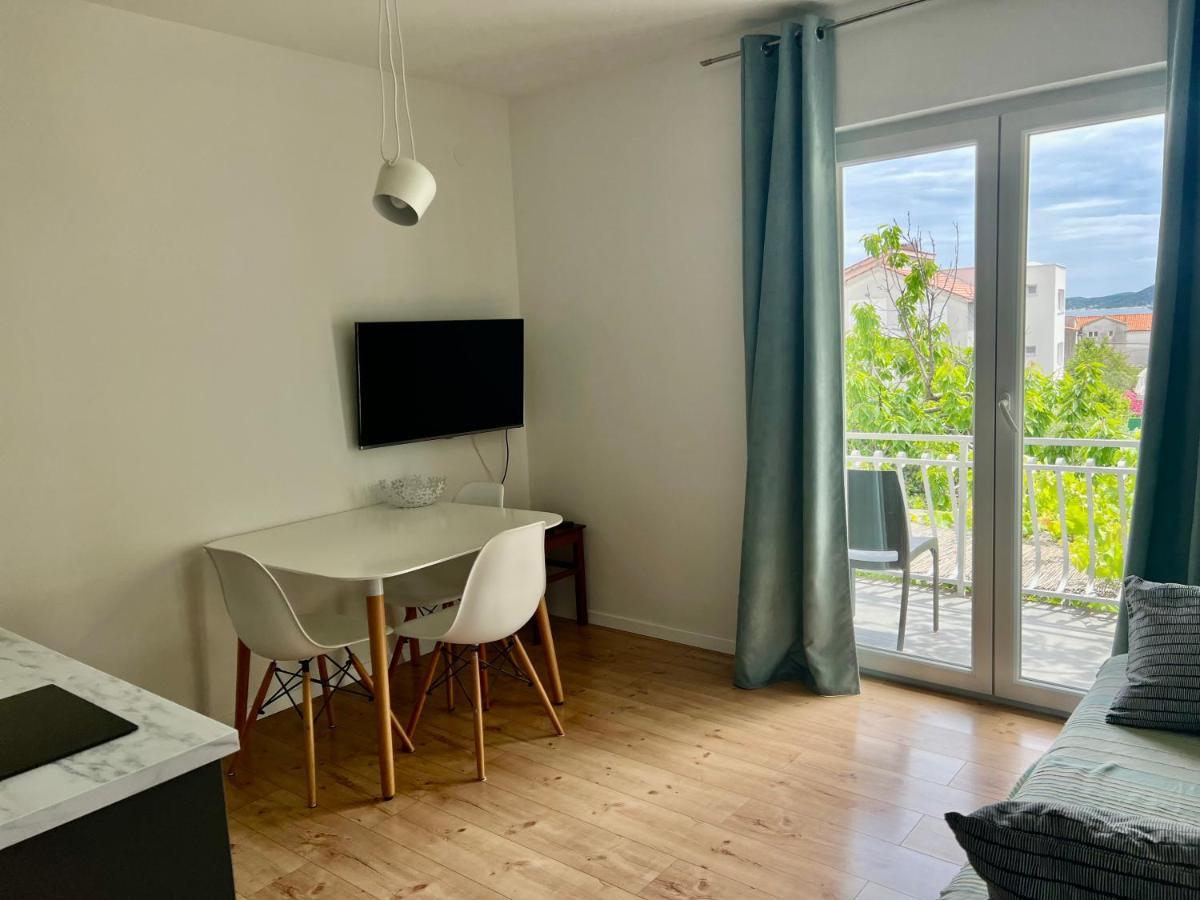 Apartment Udovicic Vodice Exterior foto